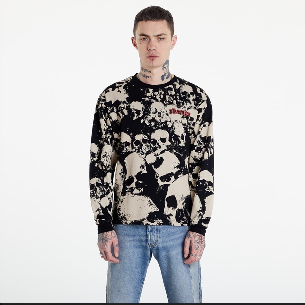Pleasures Despair Sweatshirt Mens Medium AOP Skull Sweater Pullover Skate Punk